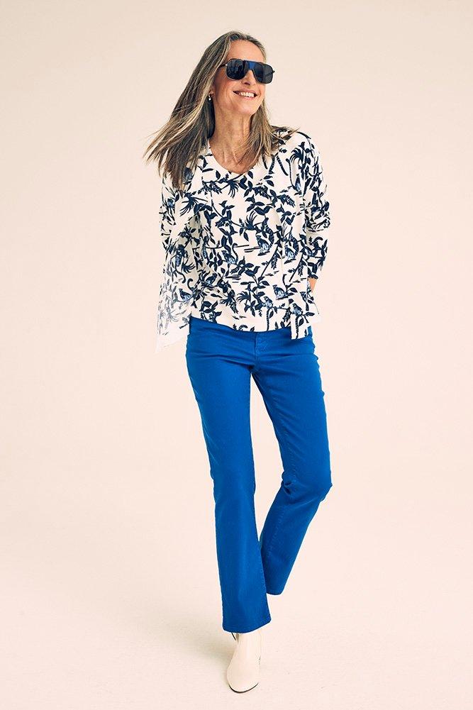 Pantalon droit stretch taille haute en denim colore may Mayerline Brussels Belgique