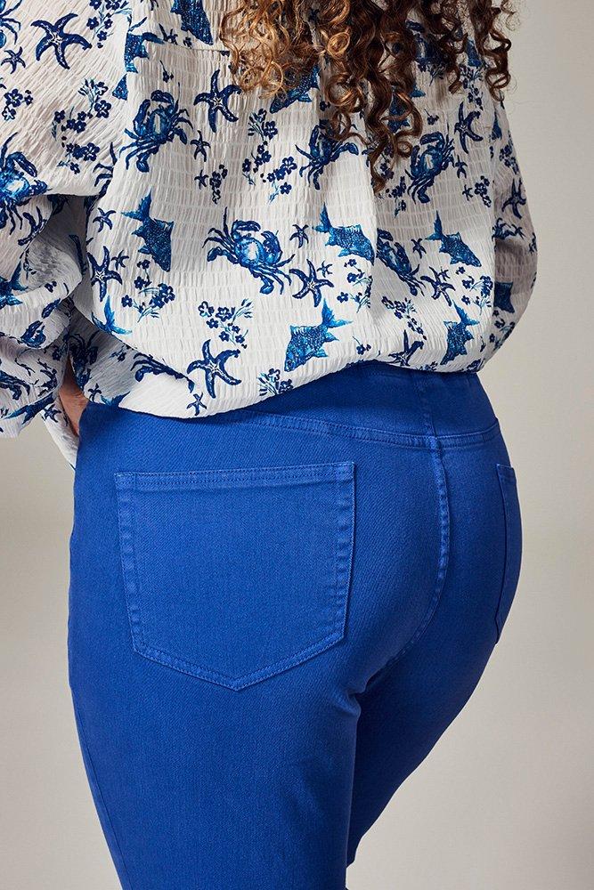 Pantalons - Pantacourt en denim stretch coloré