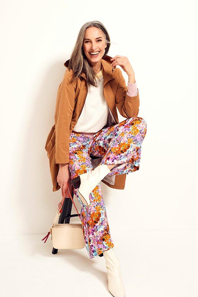 Pantalons - Pantalon à fleurs multicolores en crêpe