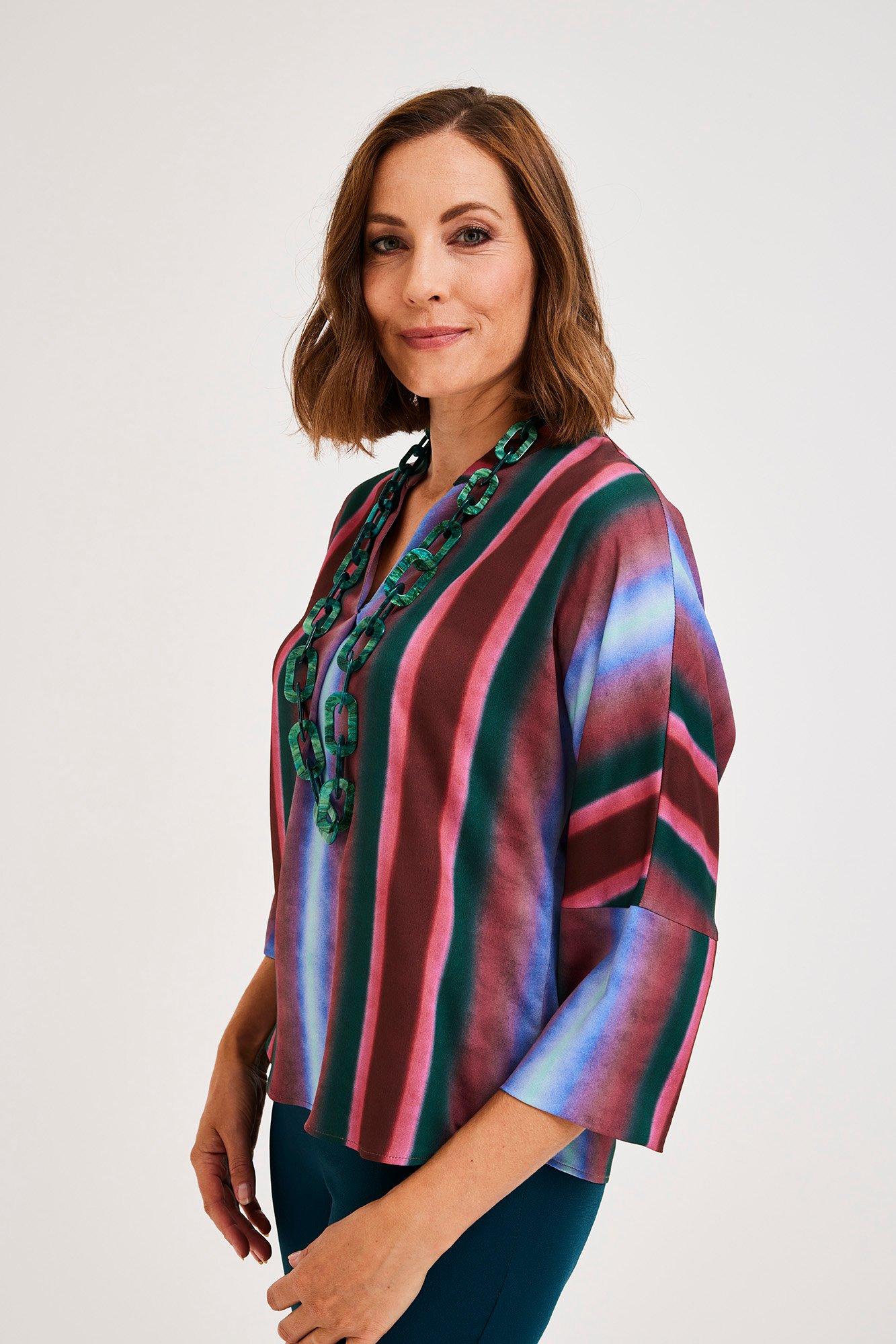 Vlinderblouse in regenboogkleuren - null - may