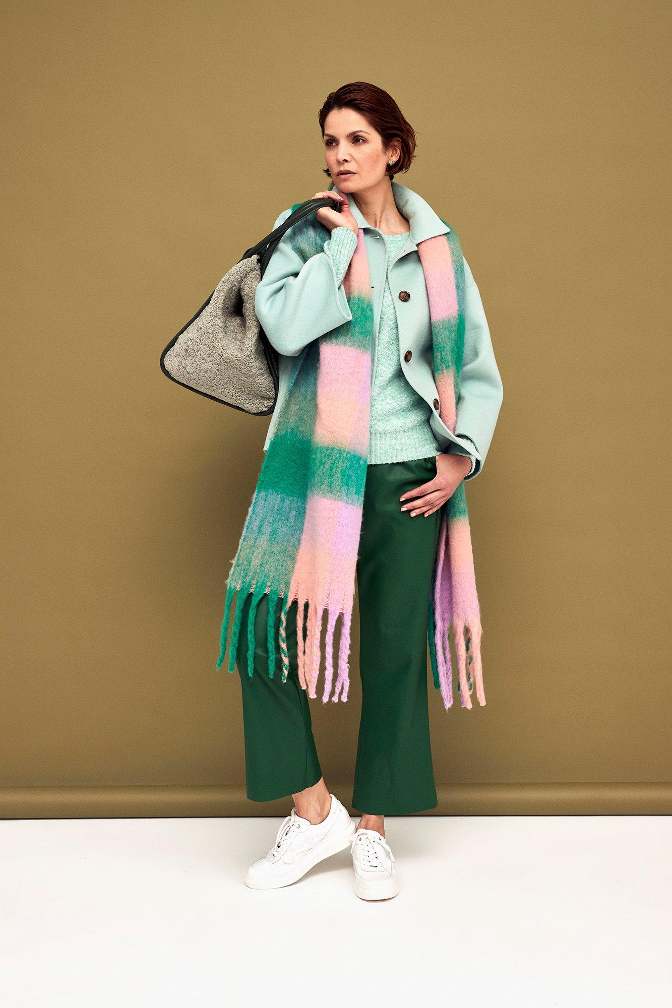 Manteaux - Veste en laine faite main