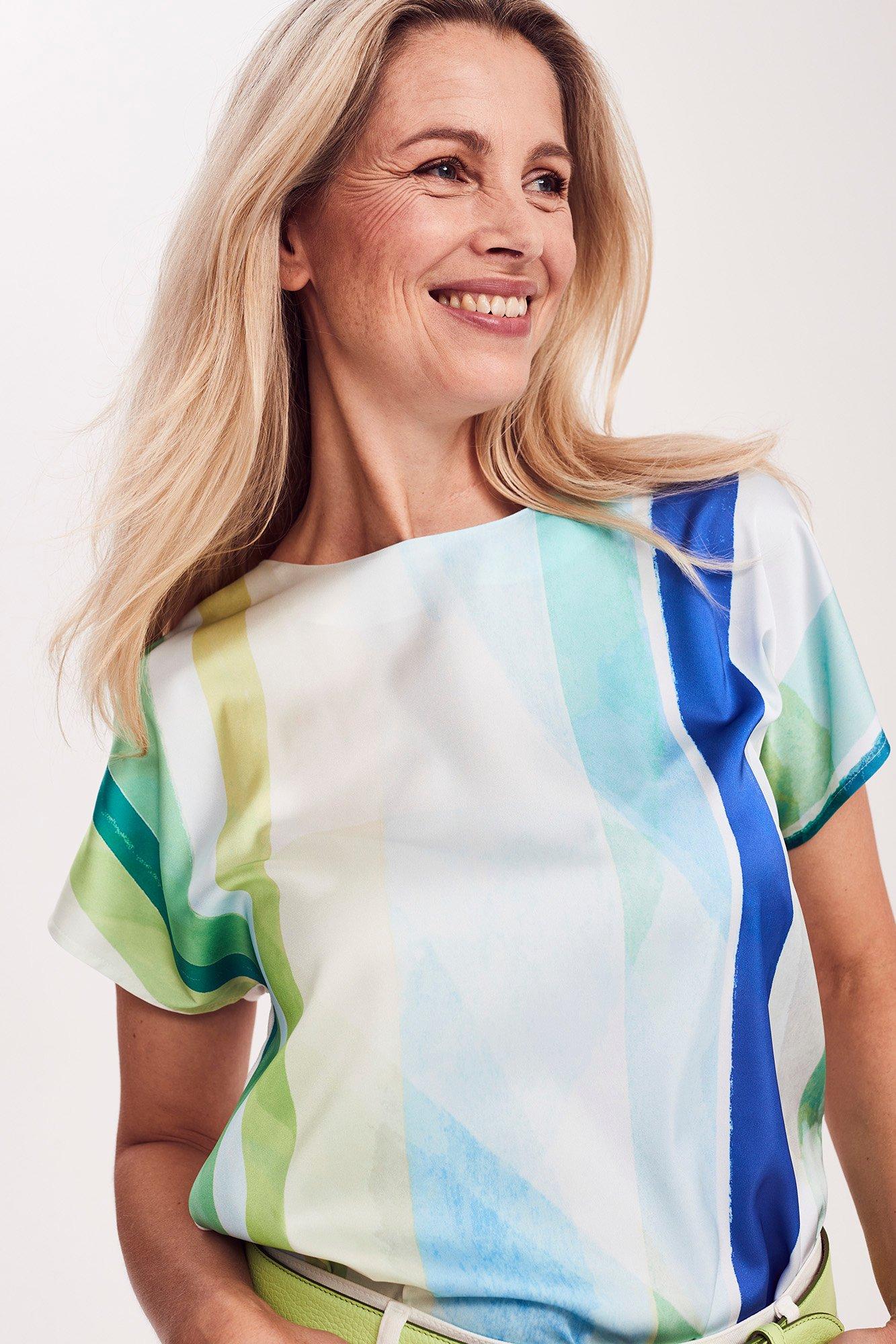 Sweatvest - Blouse T-shirt devant en satin imprimé
