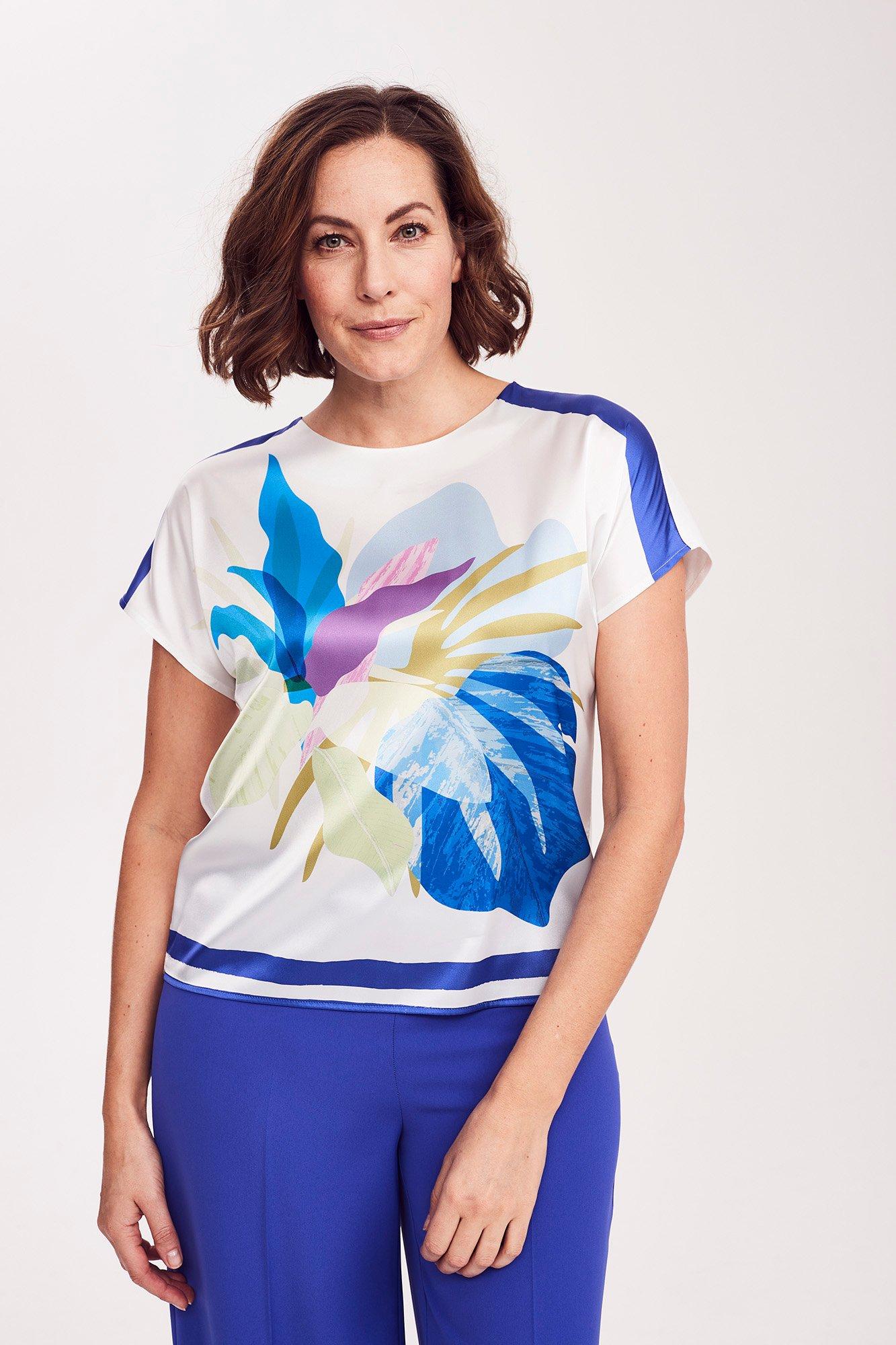 T-shirtblouse met satijnen front - may