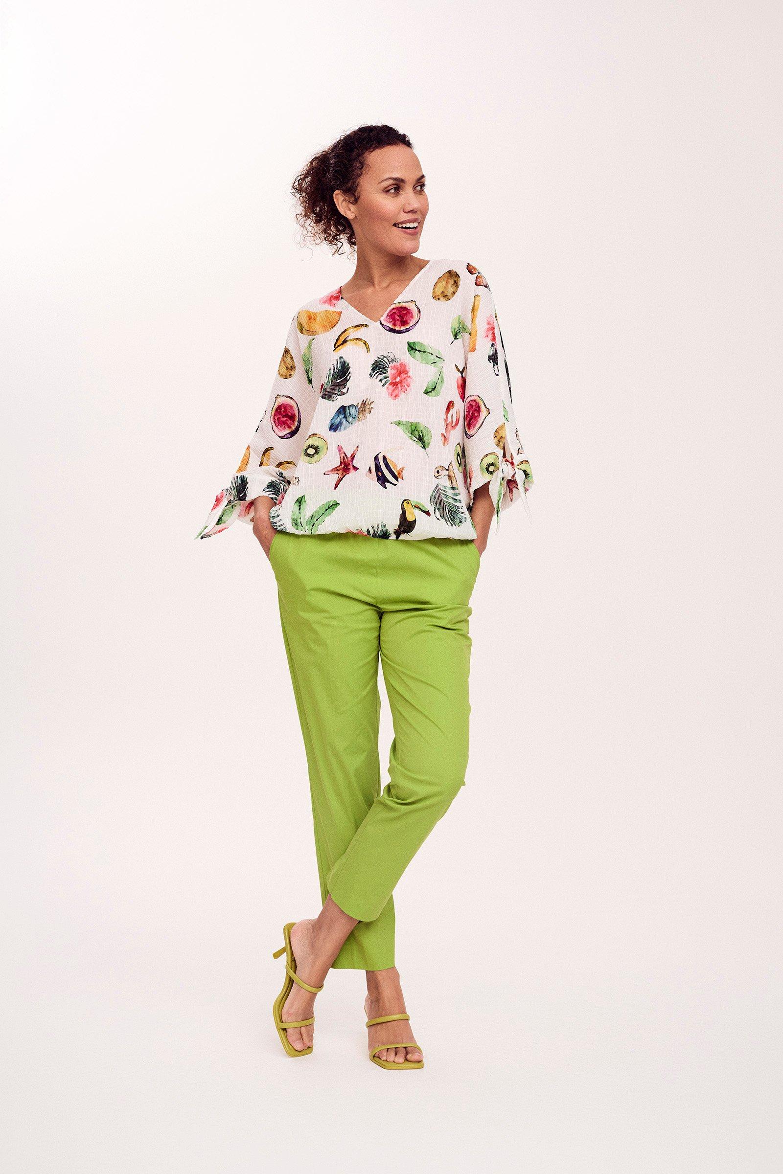 Hemden - Blouse met vleermuismouw op elastiek