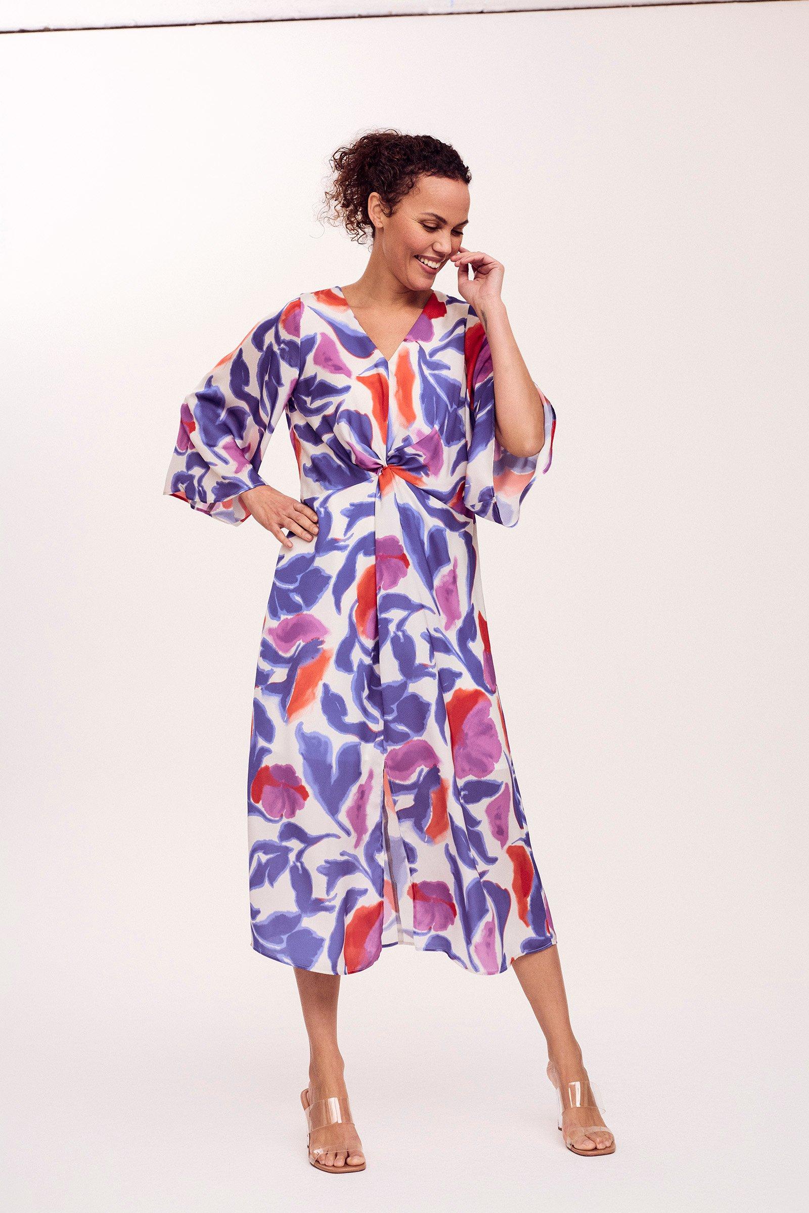 Robes - Longue robe drapée en satin