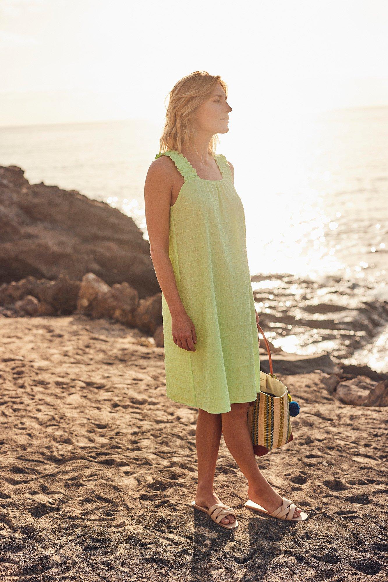 Zonnejurk in 3D-jacquard - may