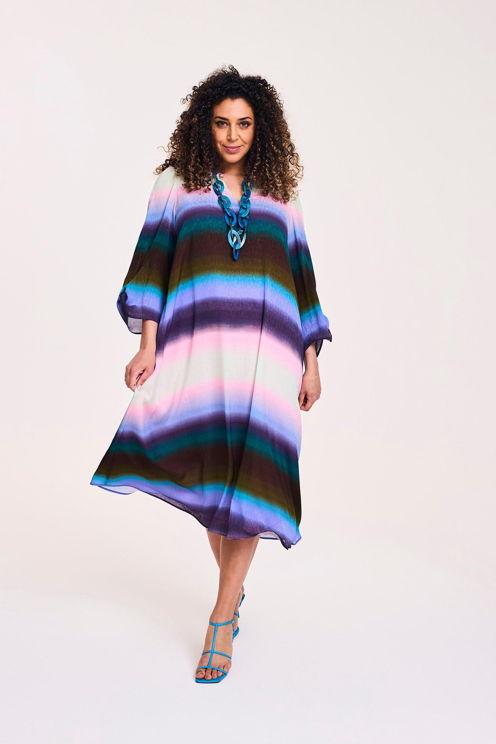 Rechte jurk met regenboogprint