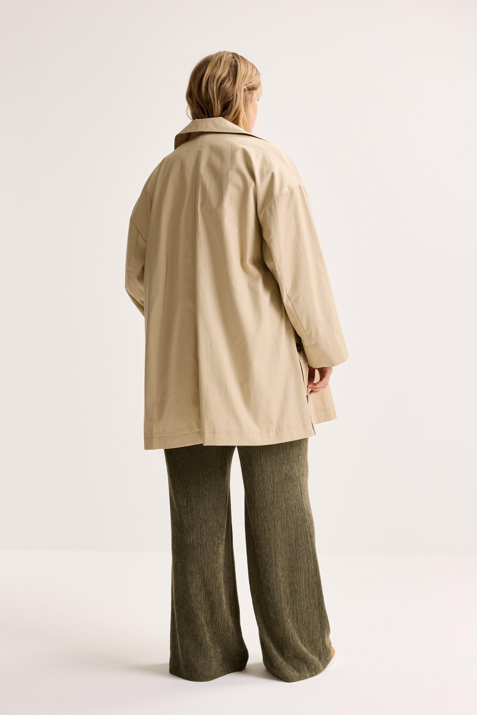 Manteaux - Trenchcoat évasé court en gabardine fine