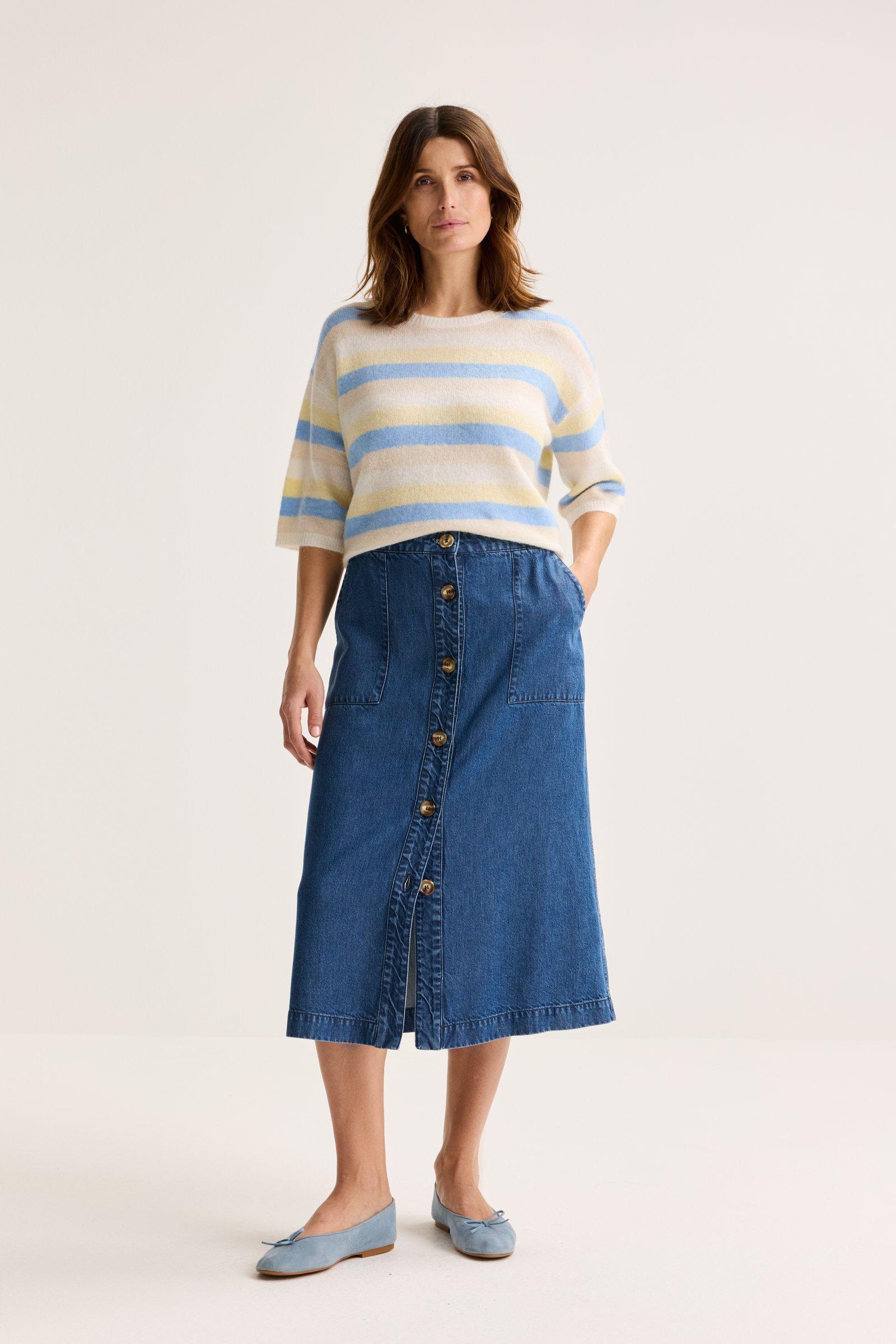 Jupe évasée boutonnée en denim stretch - null - may