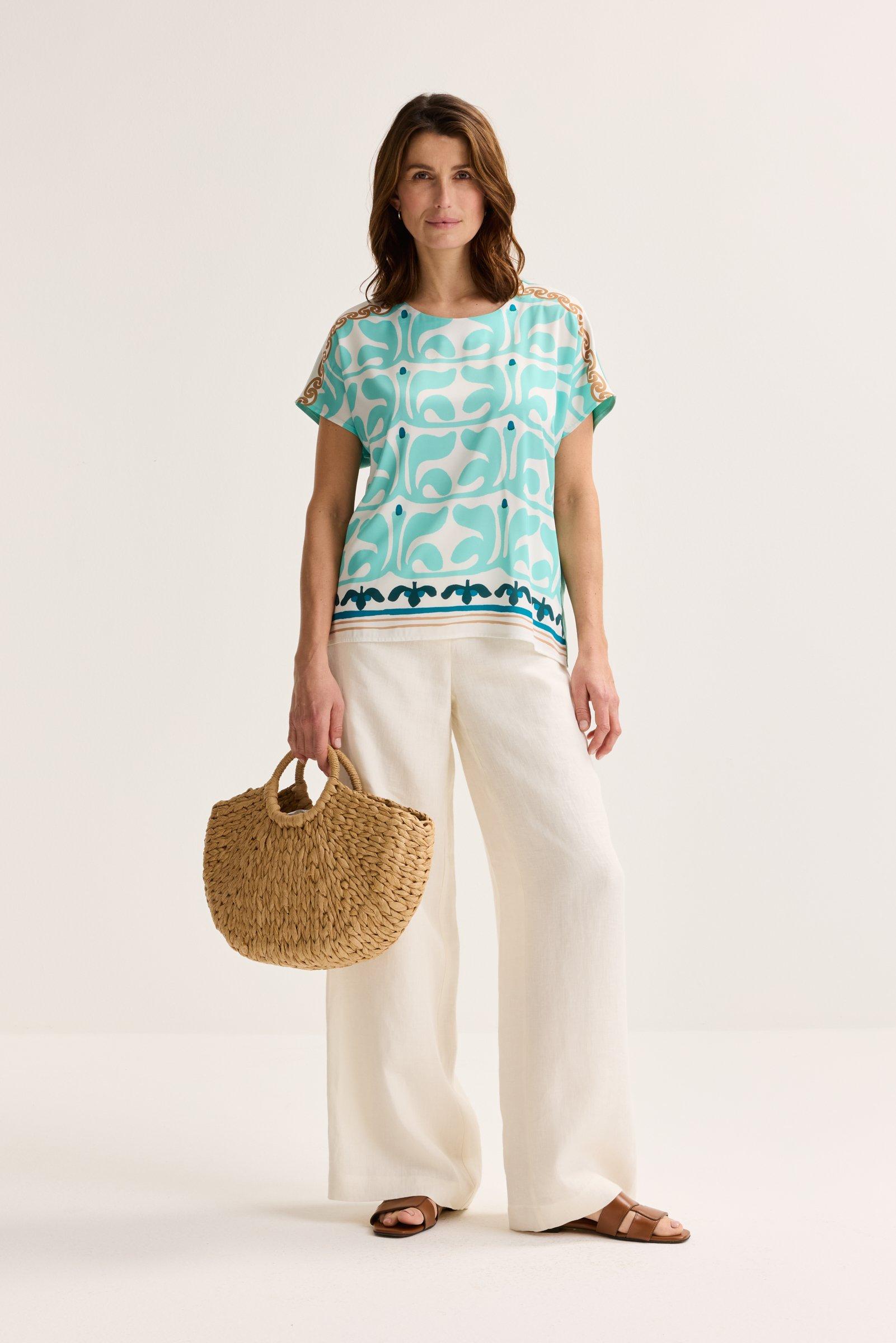 Sweatvest - T-shirtblouse met satijnen front