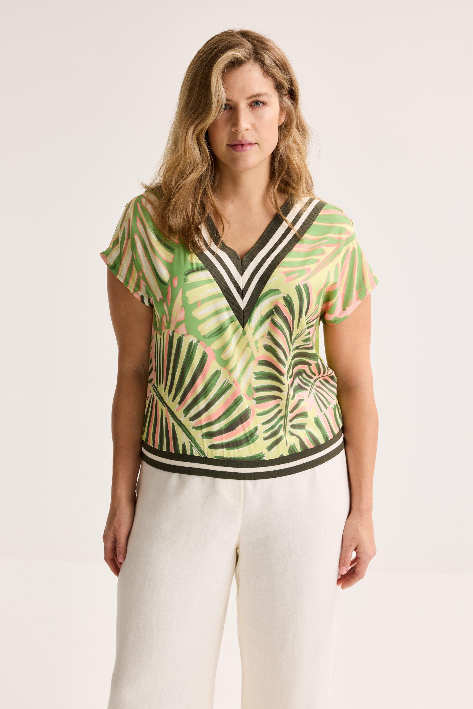 Mayerline T-shirtblouse Met Satijnen Front