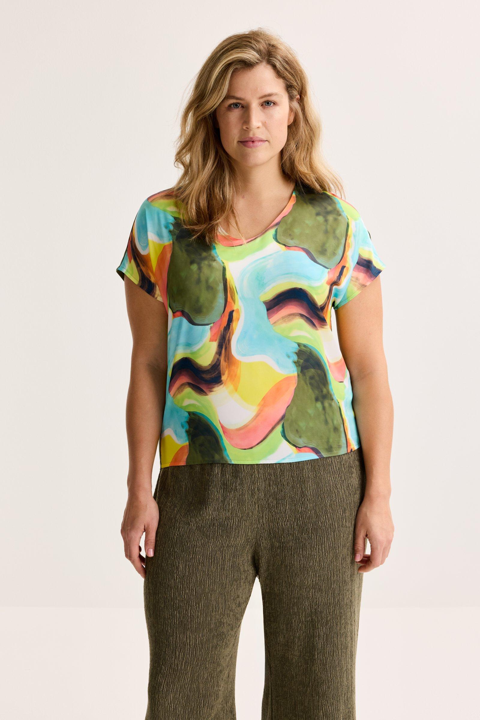 T-shirtblouse met satijnen front - may