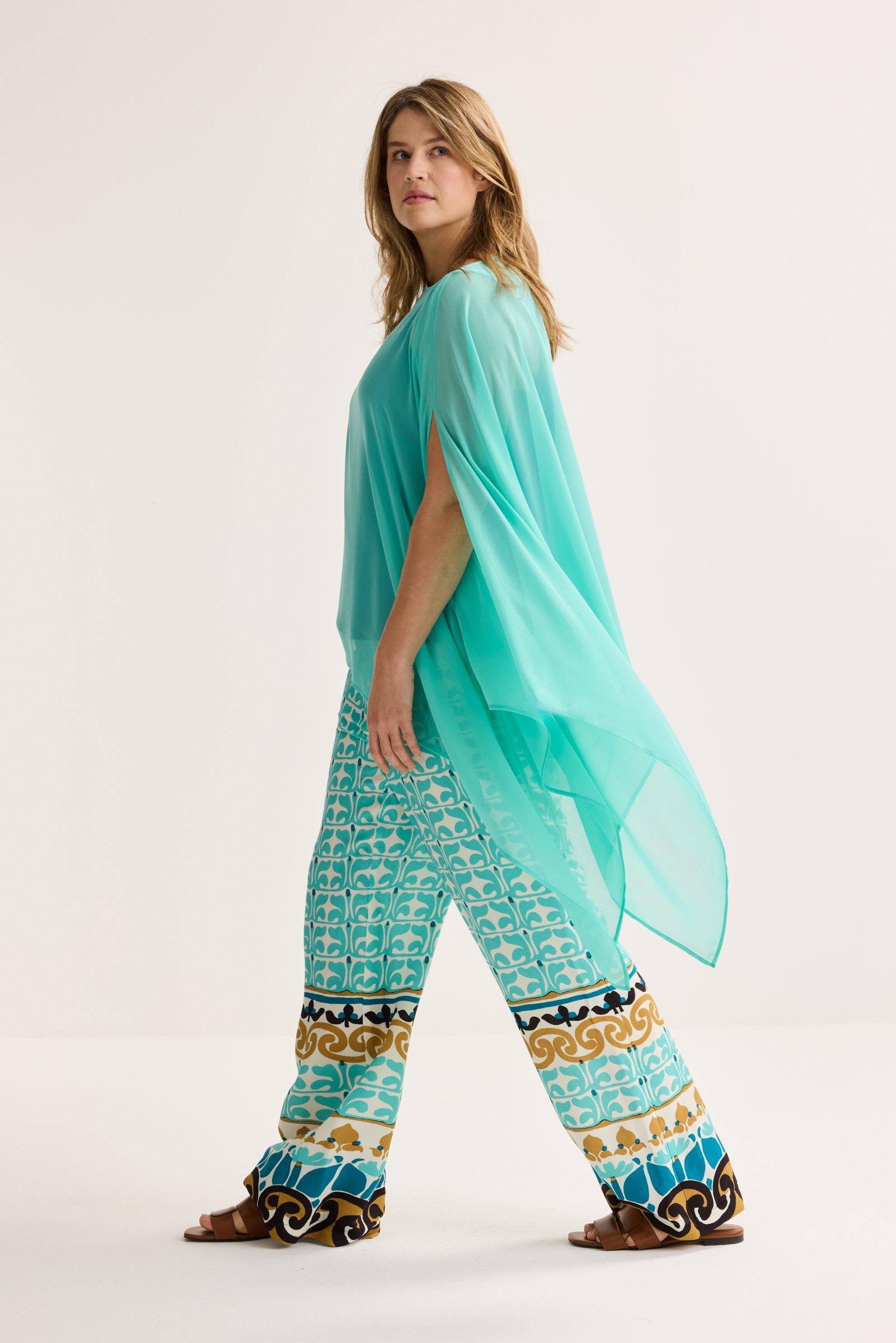 Cardigan - Asymmetrische cape in voile