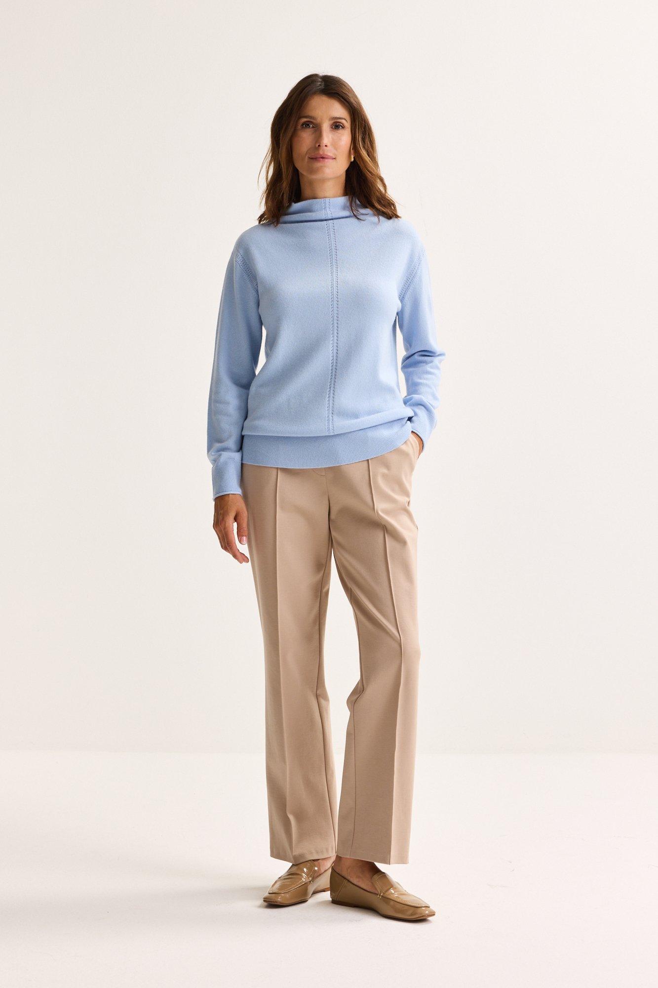 Truien - Trui met optaande kraag