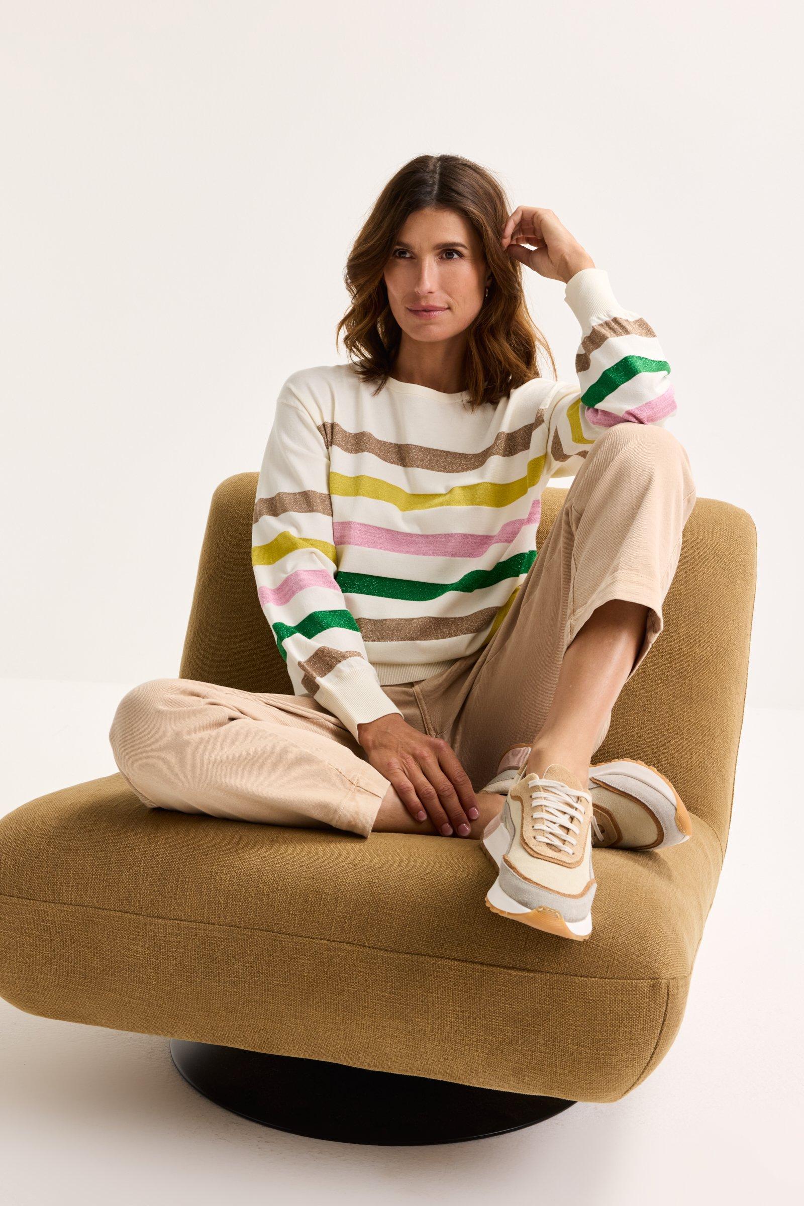 Truien - Trui met ronde hals en lurexstrepen