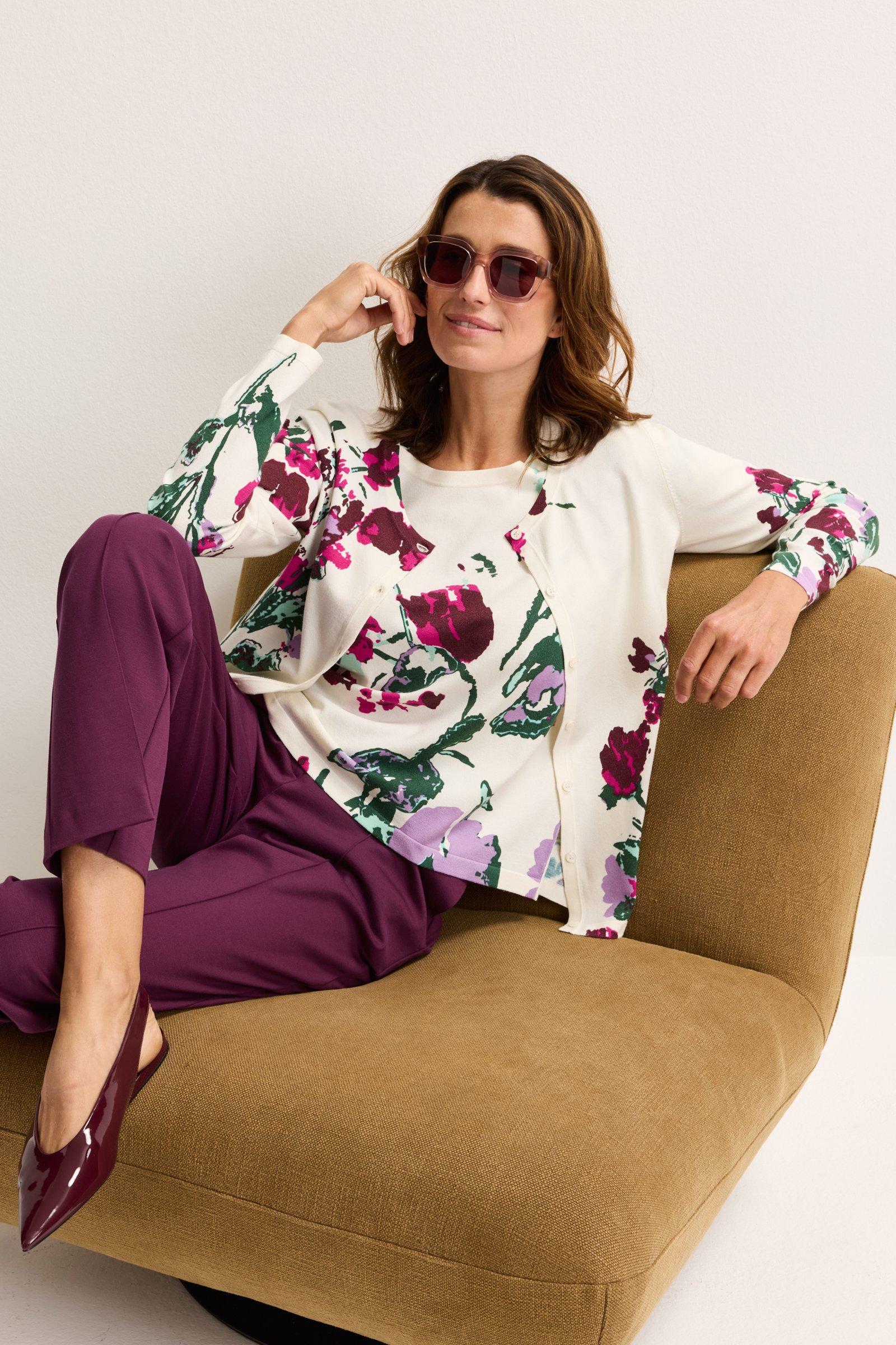 Cardigan - Fijne  cardigan met bloemenprint