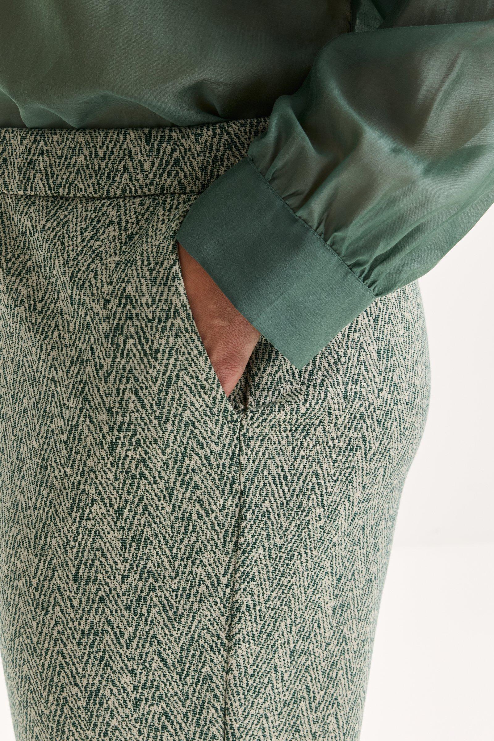 Pantalons - Pantalon large en jersey à motif chevrons