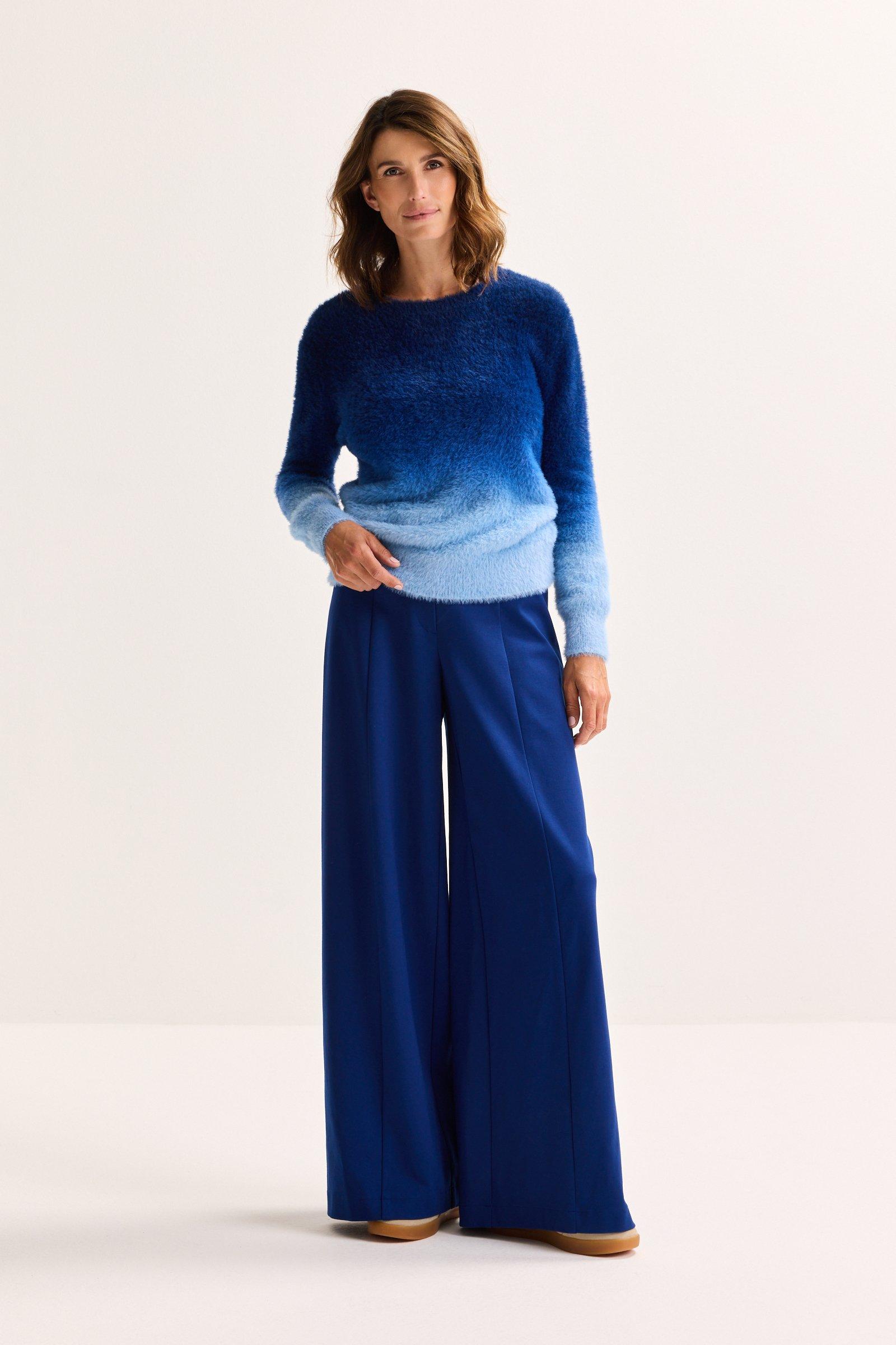Truien - Pluizige dip-dye trui met ronde hals