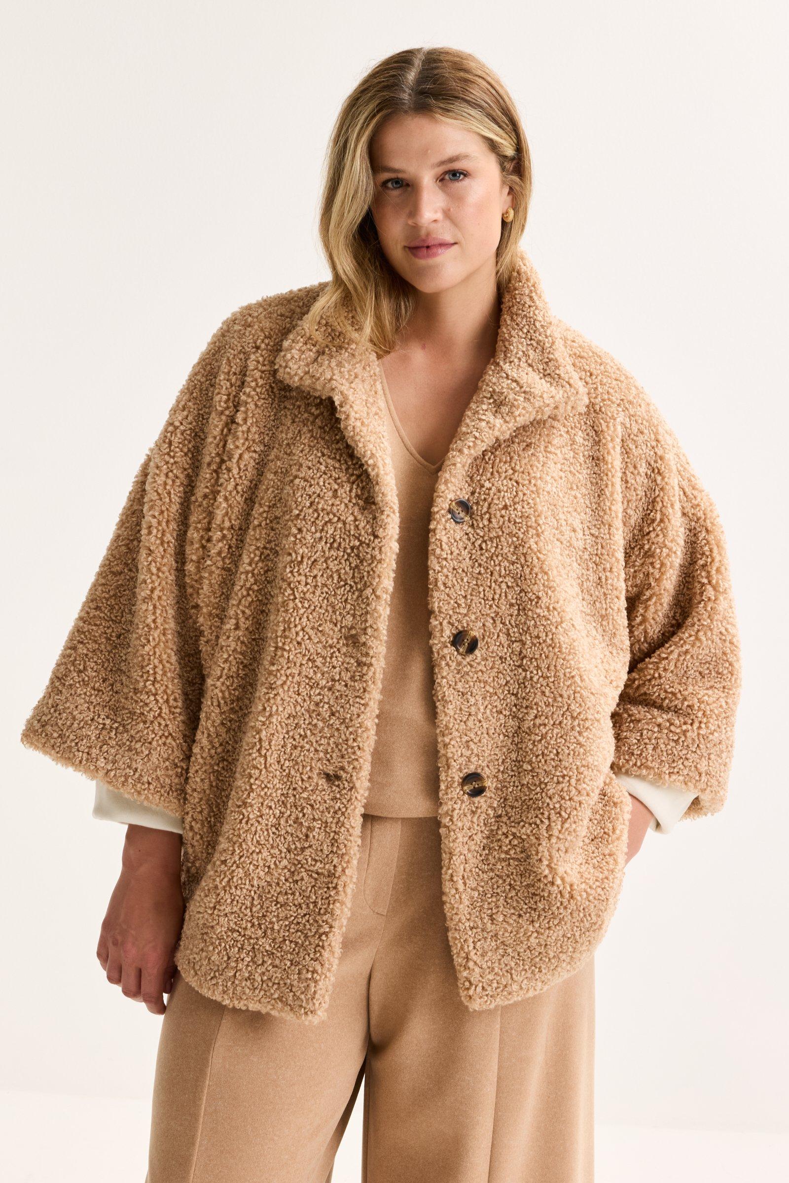 Capejasje in teddy - may