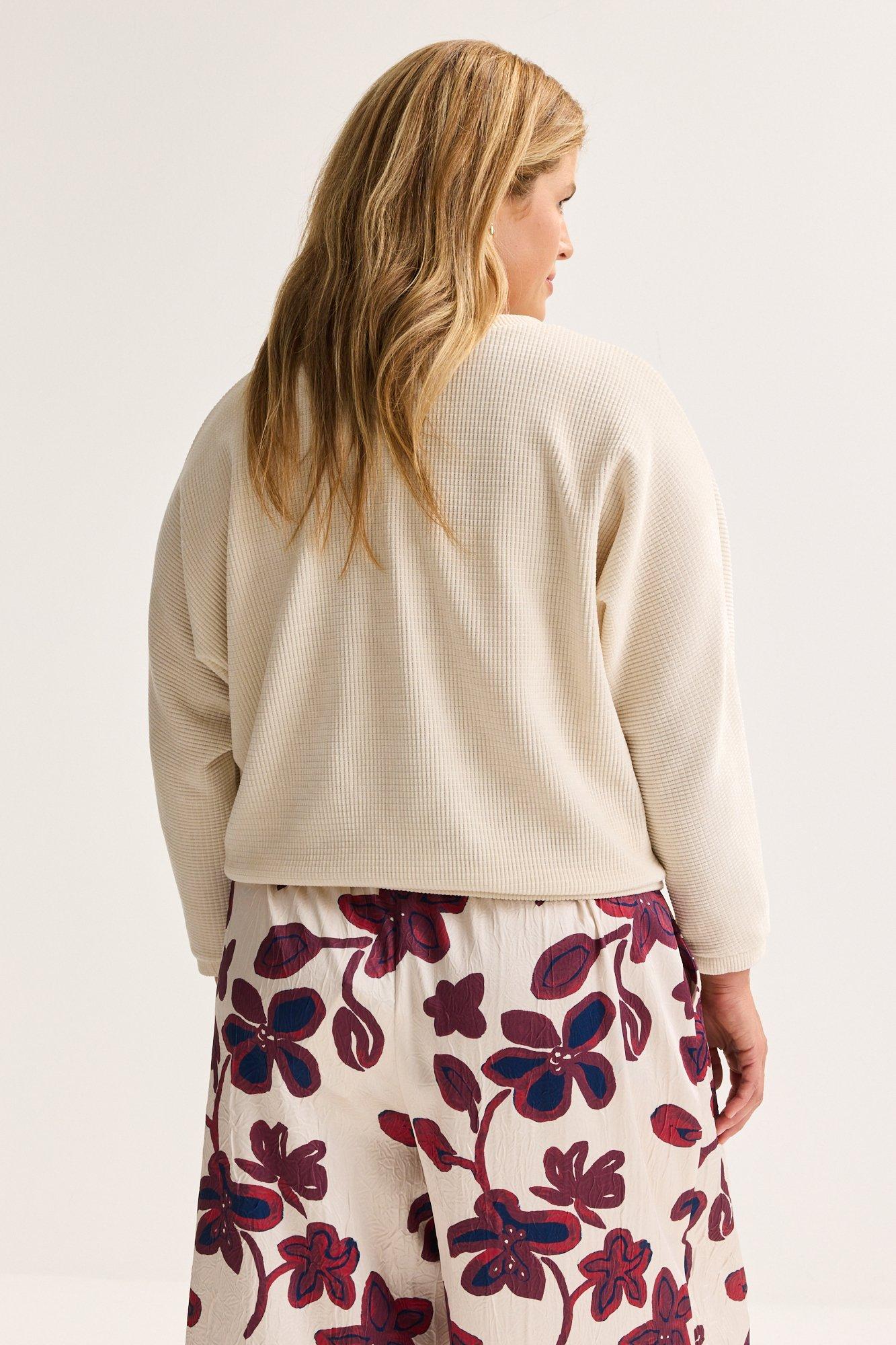 Hemden - Vleermuisblouse in chenille met seersuckerstructuur