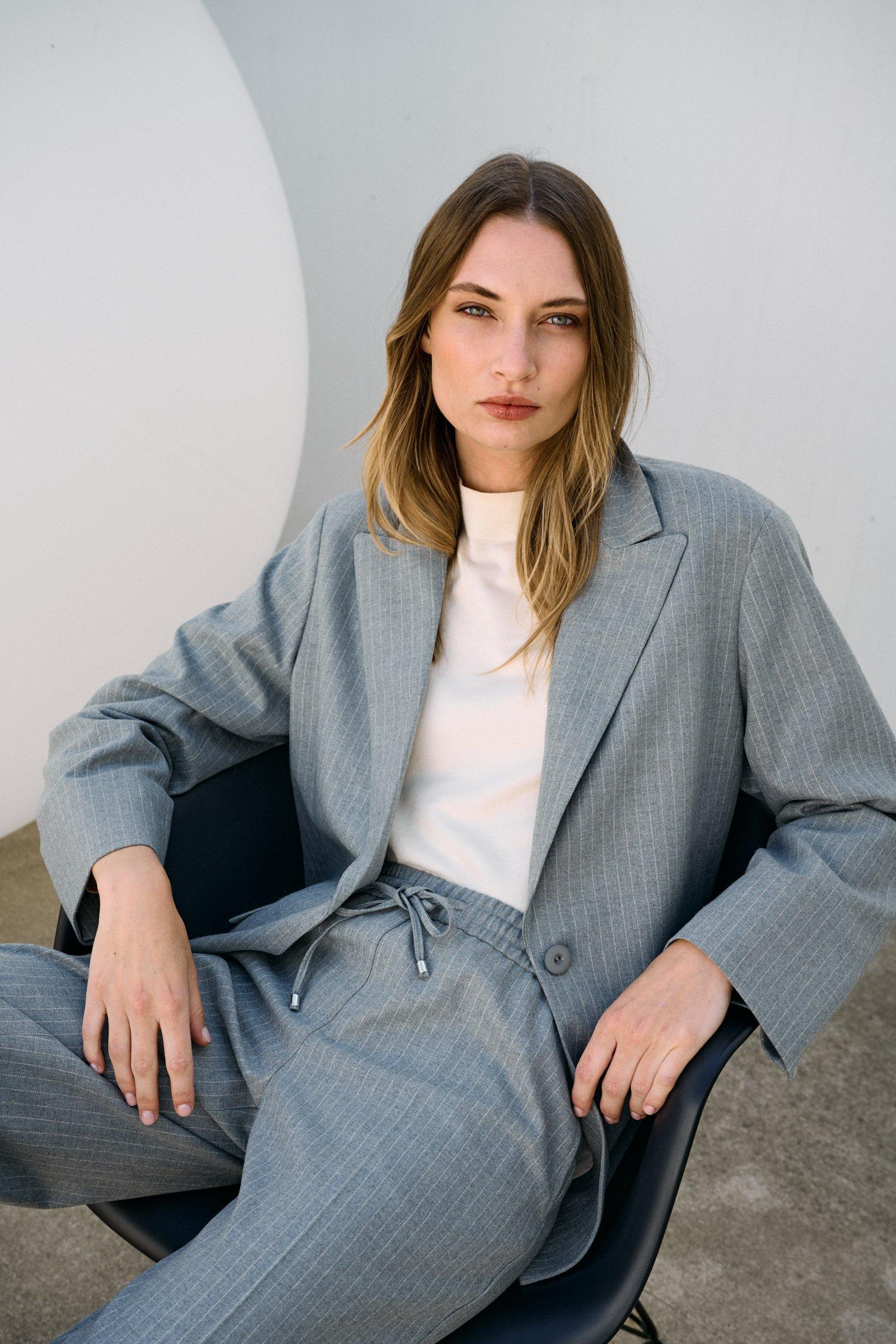 Améline Lange Blazer Met Lurex Krijtstreep