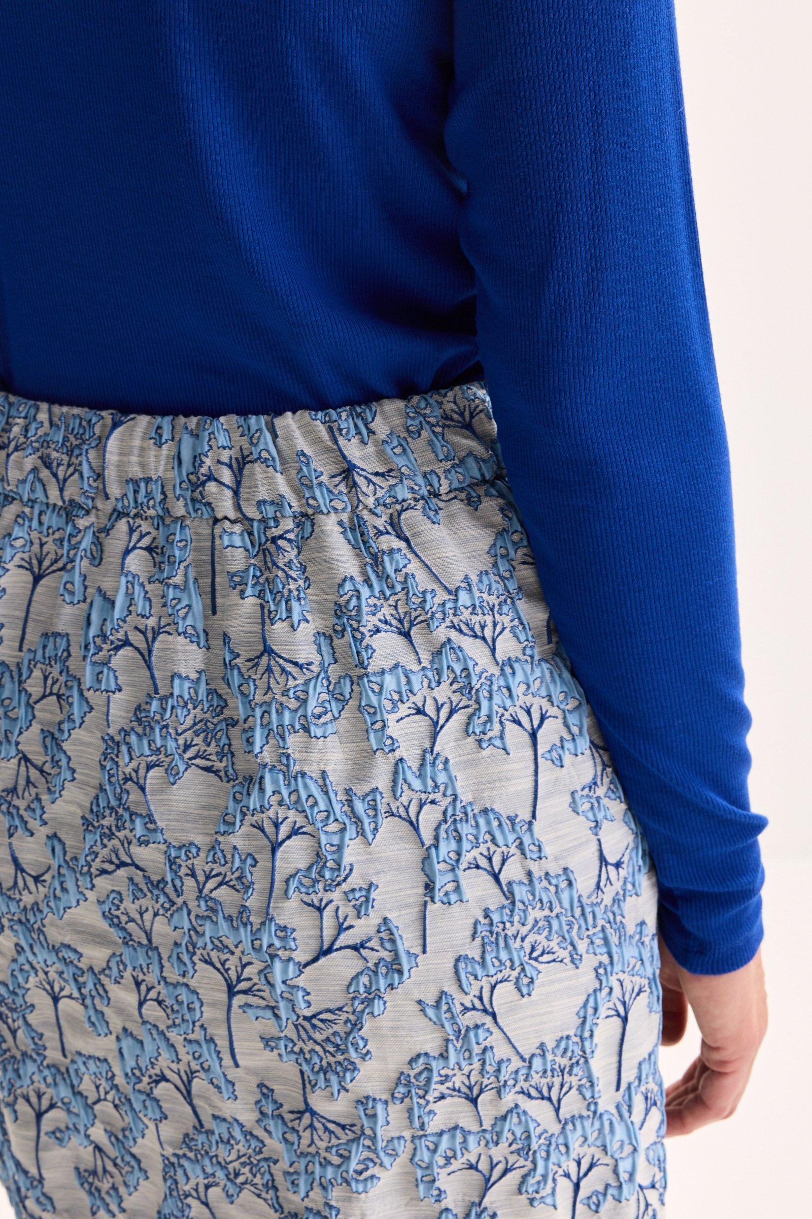 Jupes - Jupe courte en jacquard relief