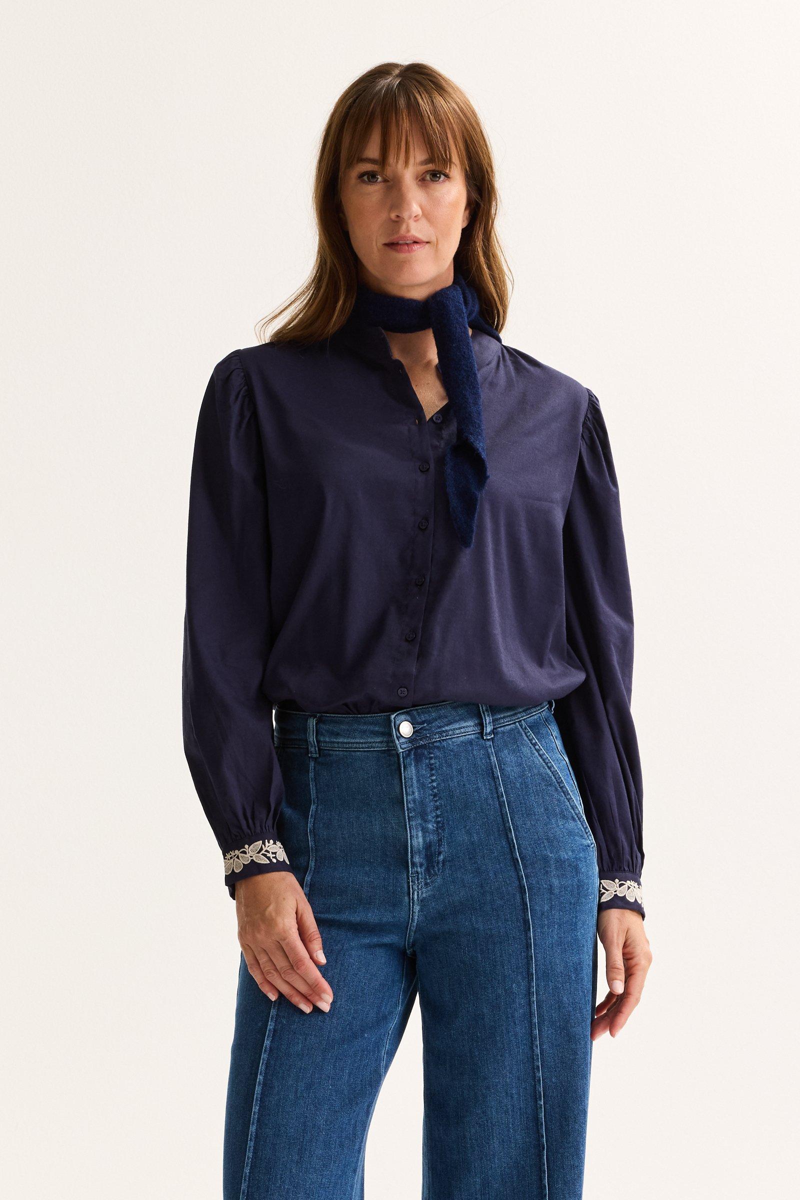 Améline Loose Fit Blouse Met Geborduurde Manchetten