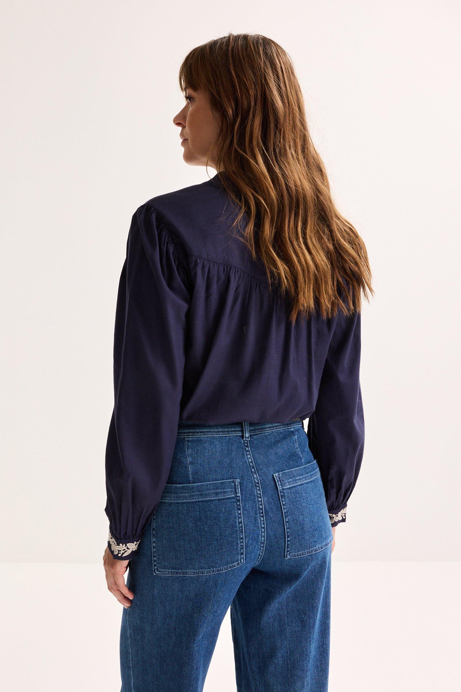 Hemden - Loose fit blouse met geborduurde manchetten