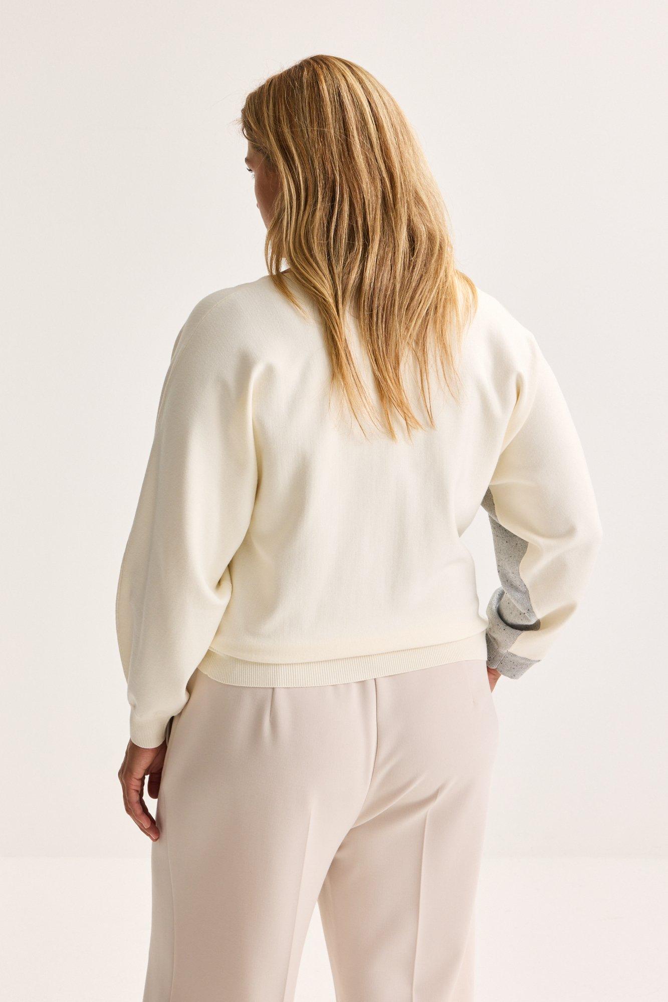 Truien - Driekleurige vleermuistrui met lurex