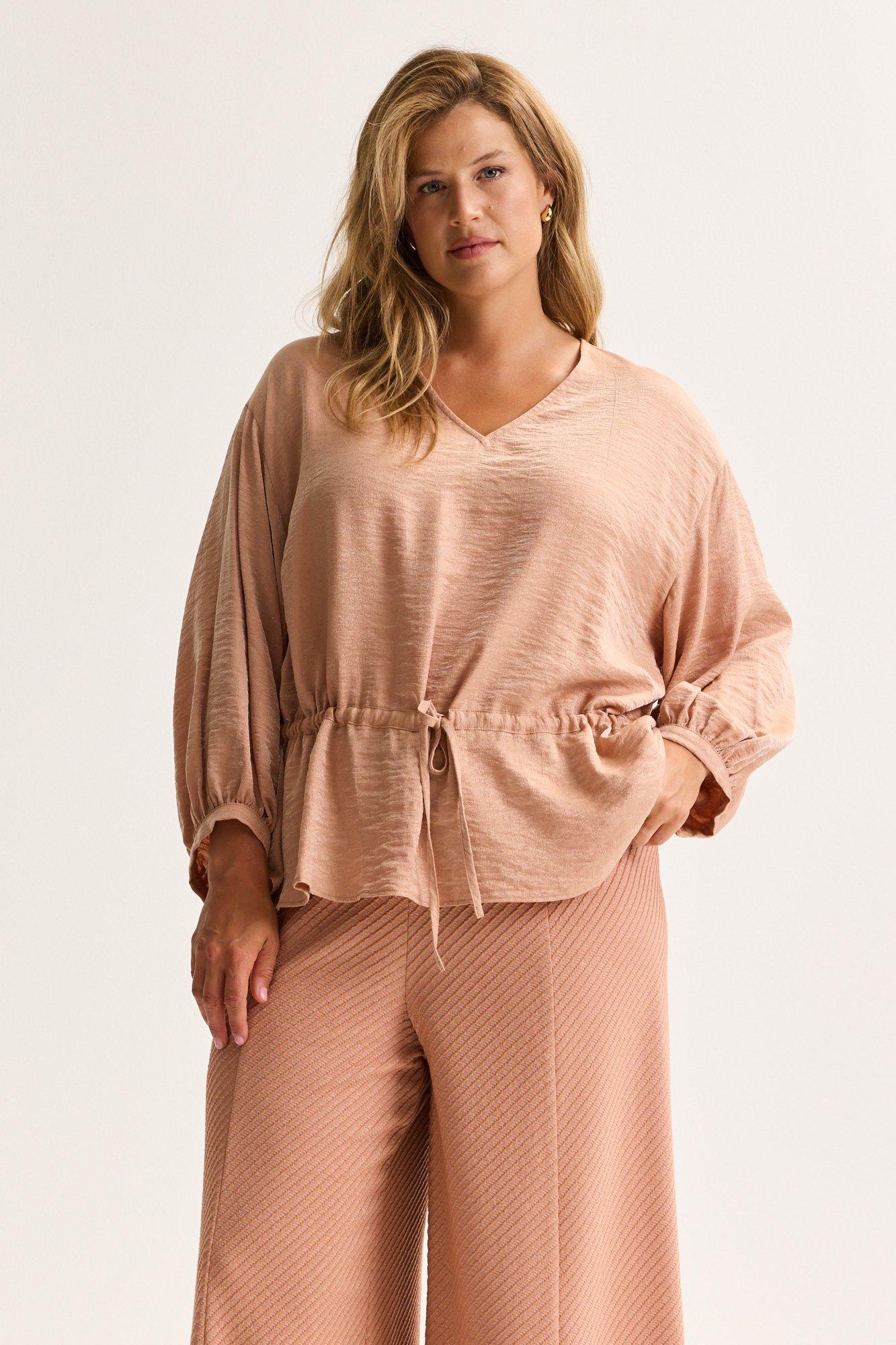 Tunique en satin à col en V