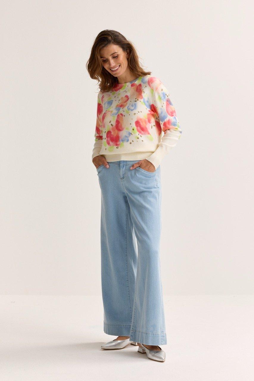 Jeans &eacute;vas&eacute; en denim stretch