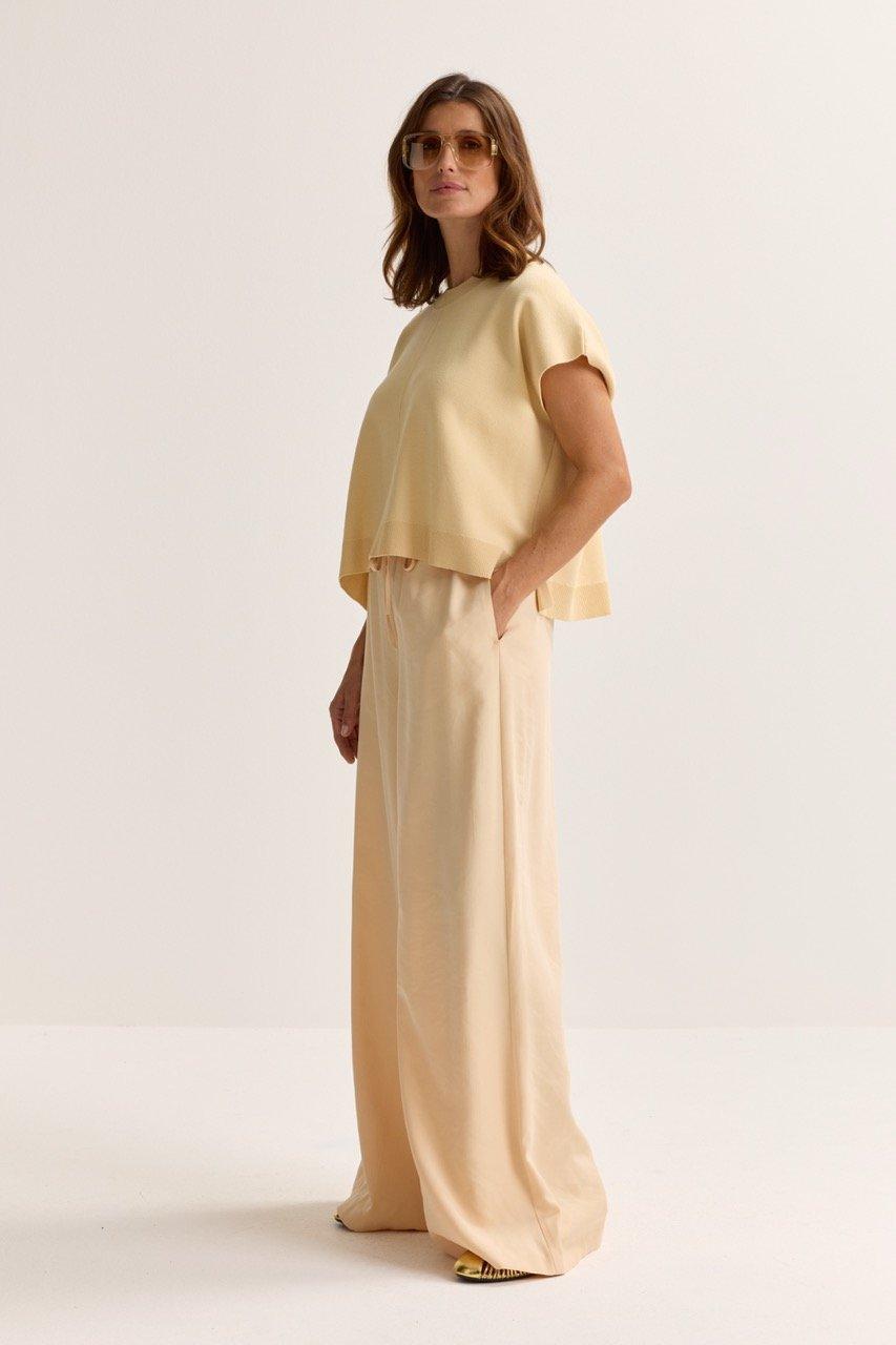 Truien - Oversized trui met kapmouw