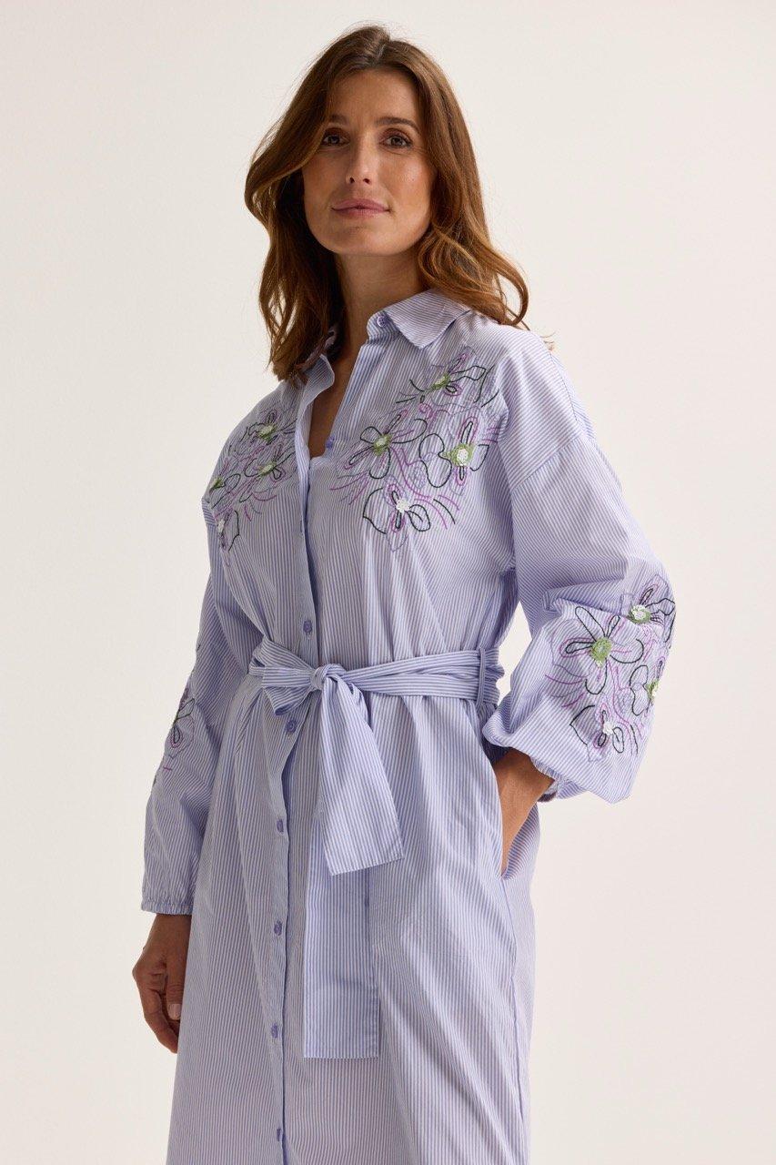 Kleedjes - Geborduurde hemdjurk met strepen