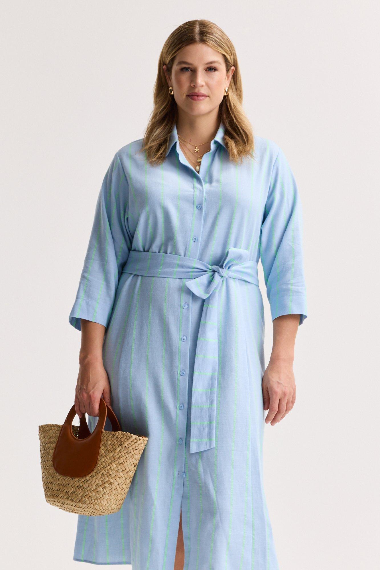 Robes - Robe-chemise &eacute;vas&eacute;e en coton