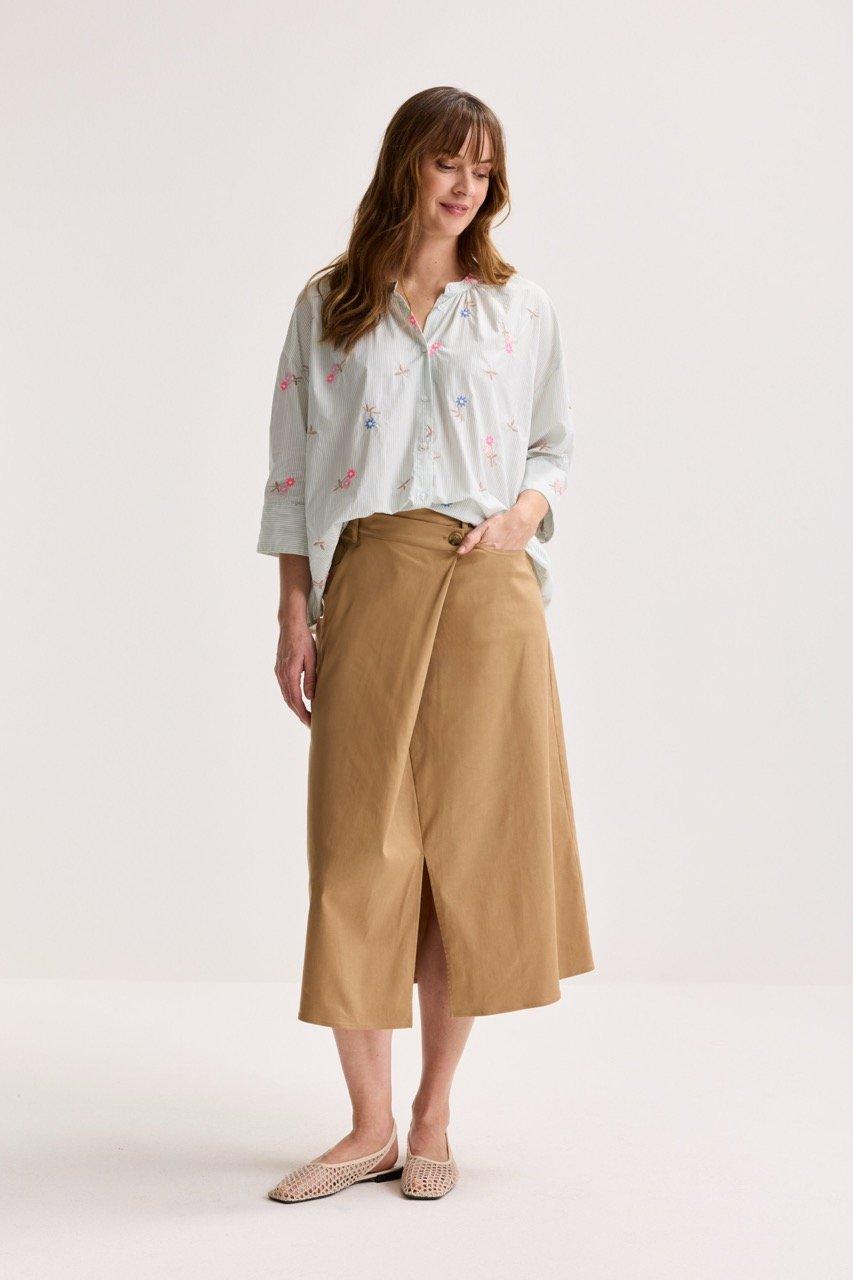 Hemden - Geborduurde blouse