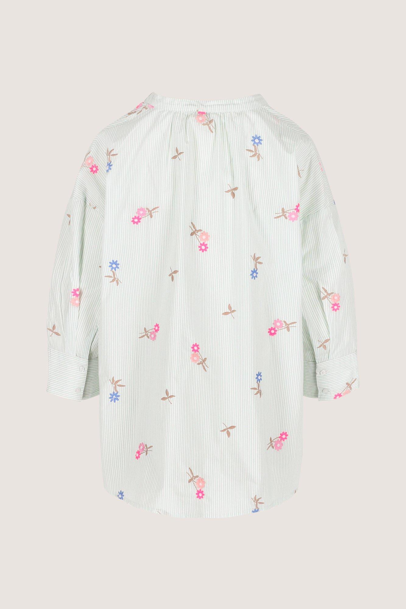 Hemden - Geborduurde blouse